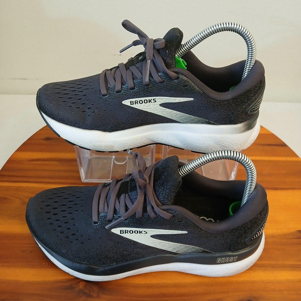 Brooks Ghost 16 Womens Size 7.5 Black Running Shoes Sneakers 1204071B090